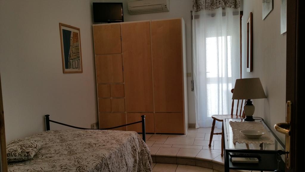 Bella Roma Domus Bed & Breakfast Phòng bức ảnh